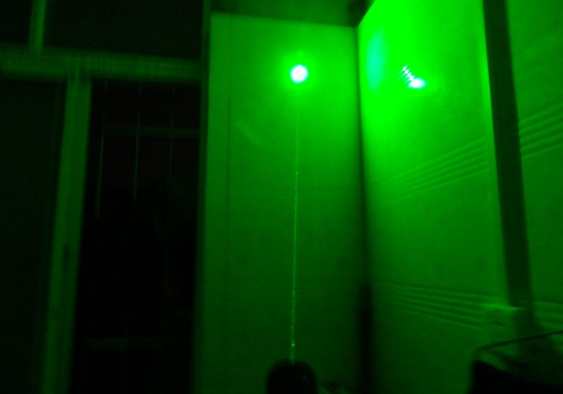 Grüner Laserpointer Lehrmittel – Laser Pointer Cat Toy Automatic Bewertung und Preis